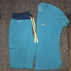 Blue /Teal Scrub Set with Yellow Drawstring